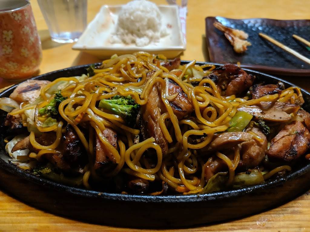 Japan Teriyaki & Roll | restaurant | 10519 20th St SE #2, Lake Stevens, WA 98258, USA | 4253342211 OR +1 425-334-2211