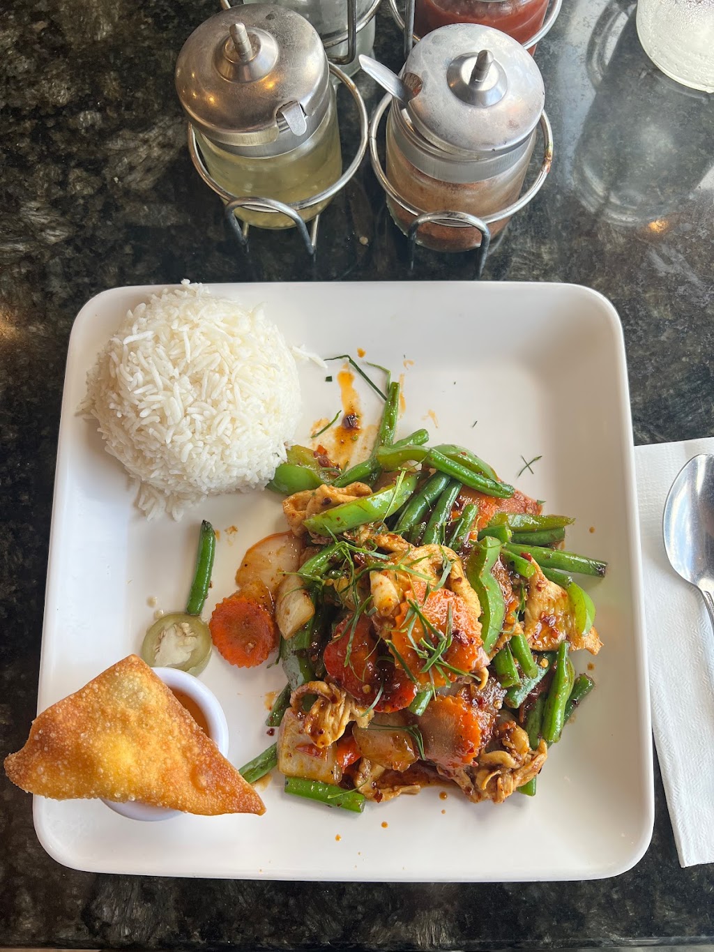 Yuma Thai Cuisine | restaurant | 11274 S Fortuna Rd, Yuma, AZ 85367, USA | 9283427777 OR +1 928-342-7777