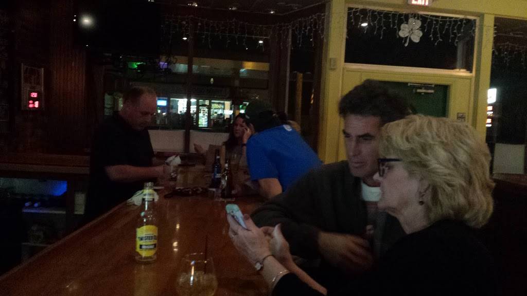 Paddys on Main | restaurant | 645 Main St, Dalton, MA 01226, USA | 4136841111 OR +1 413-684-1111