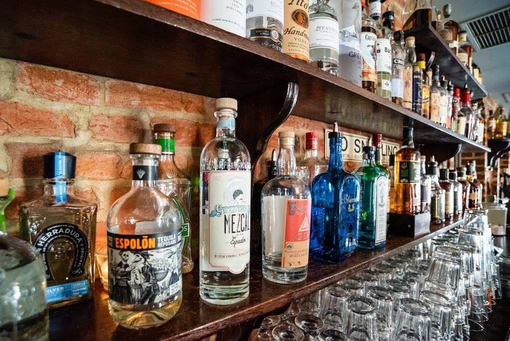 McCrossens Tavern | restaurant | 529 N 20th St, Philadelphia, PA 19130, USA | 2158540923 OR +1 215-854-0923