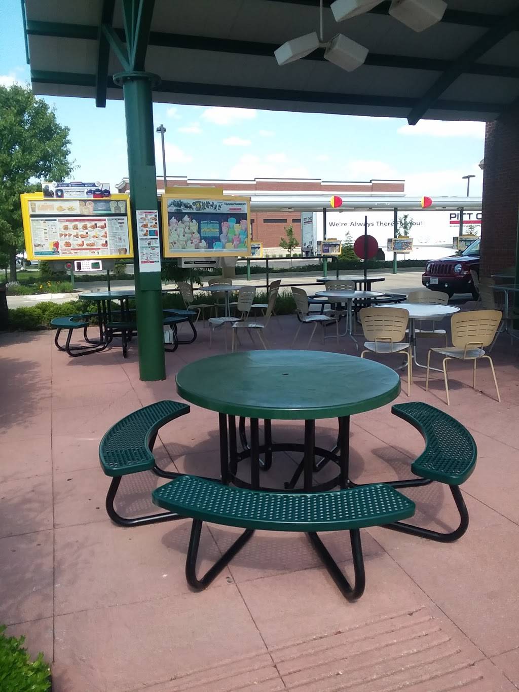 Sonic Drive-In | restaurant | 1031 Gemini Pl, Columbus, OH 43240, USA | 6144330888 OR +1 614-433-0888