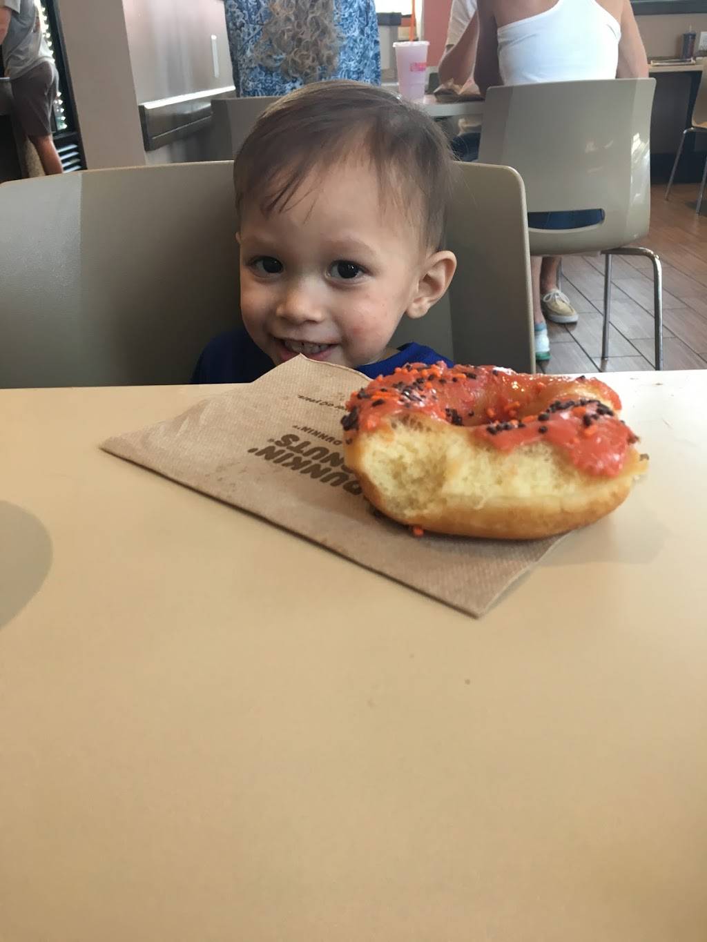 Dunkin | bakery | 1812 S Ridgewood Ave, Edgewater, FL 32141, USA | 3864235300 OR +1 386-423-5300