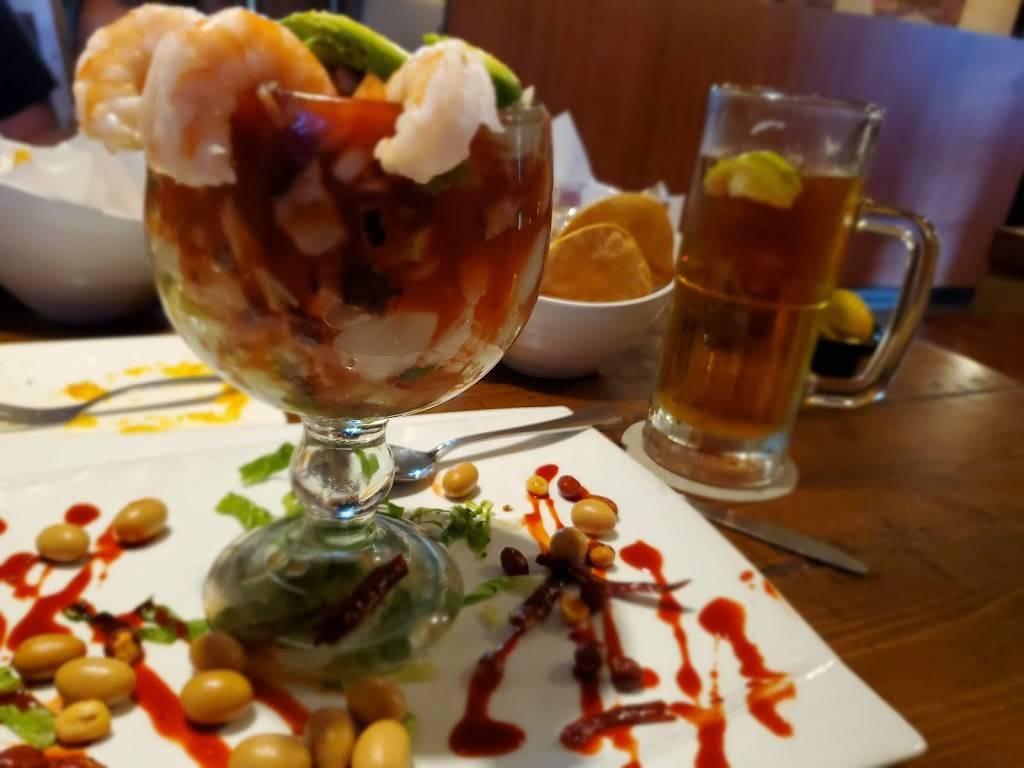 Agave Mexican Grill | restaurant | 250 Oak St, Bakersfield, CA 93304, USA | 6613224283 OR +1 661-322-4283