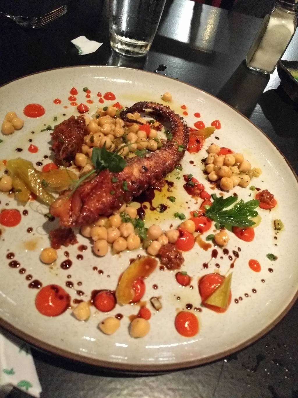 The General | restaurant | 646 Germantown Pike, Lafayette Hill, PA 19444, USA | 6102346189 OR +1 610-234-6189