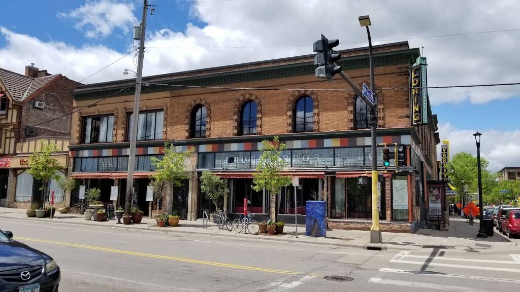 Loring Bar & Restaurant | restaurant | 327 14th Ave SE, Minneapolis, MN 55414, USA | 6123784849 OR +1 612-378-4849
