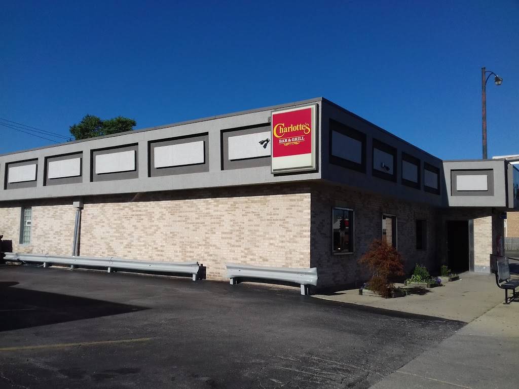 Charlottes Bar & Grill | restaurant | 6000 W Gunnison St, Chicago, IL 60630, USA | 7737753616 OR +1 773-775-3616