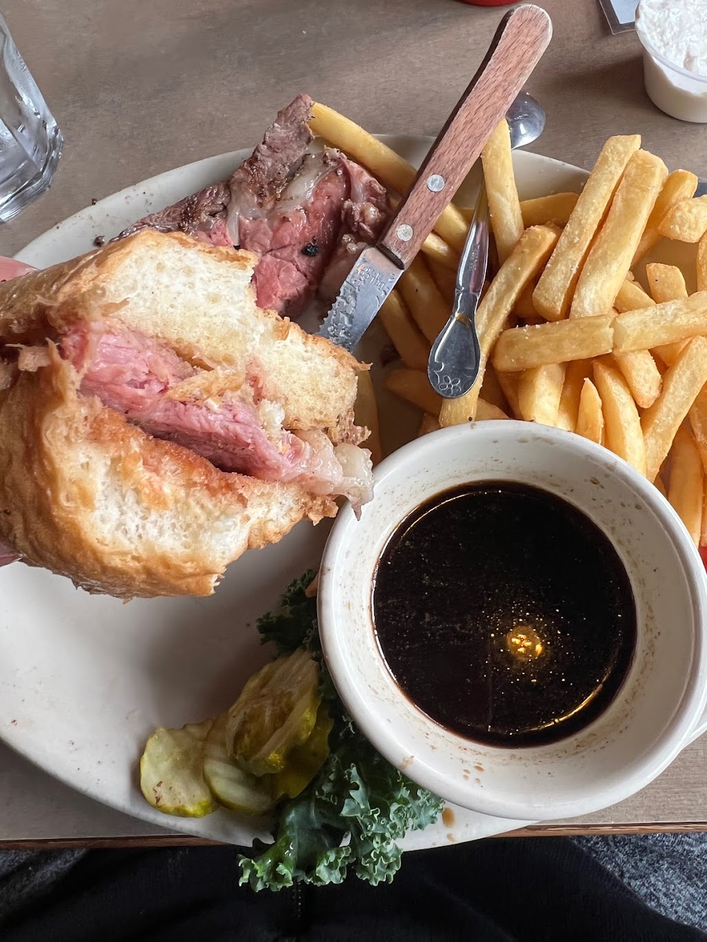 Raging River Cafe | cafe | 33723 Redmond-Fall City Rd SE, Fall City, WA 98024, USA | 4252226669 OR +1 425-222-6669