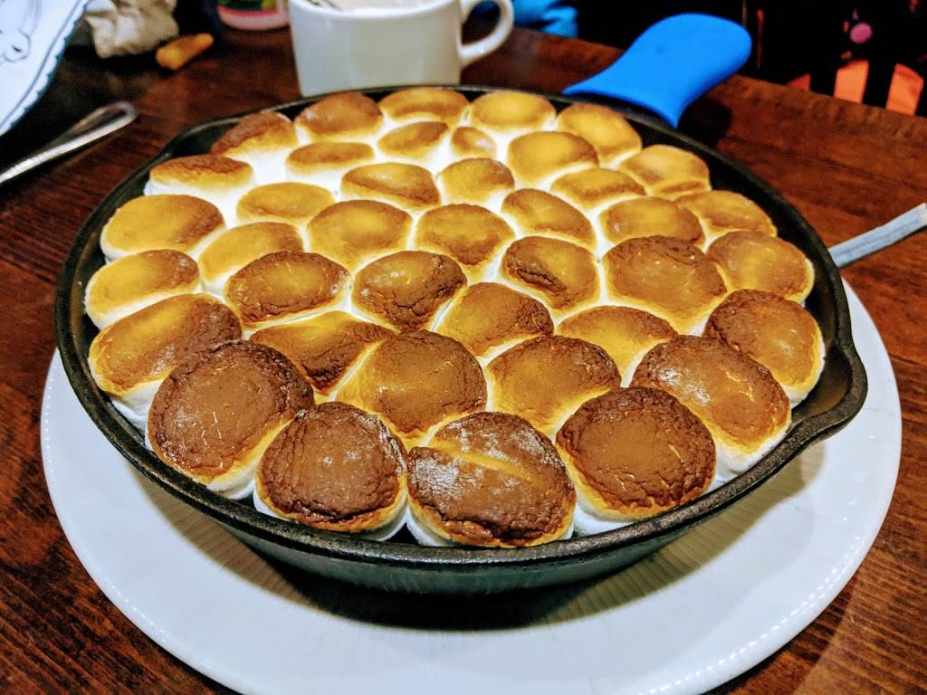 Trails End | restaurant | 193 Resort Dr, Tannersville, PA 18372, USA | 5706291661 OR +1 570-629-1661