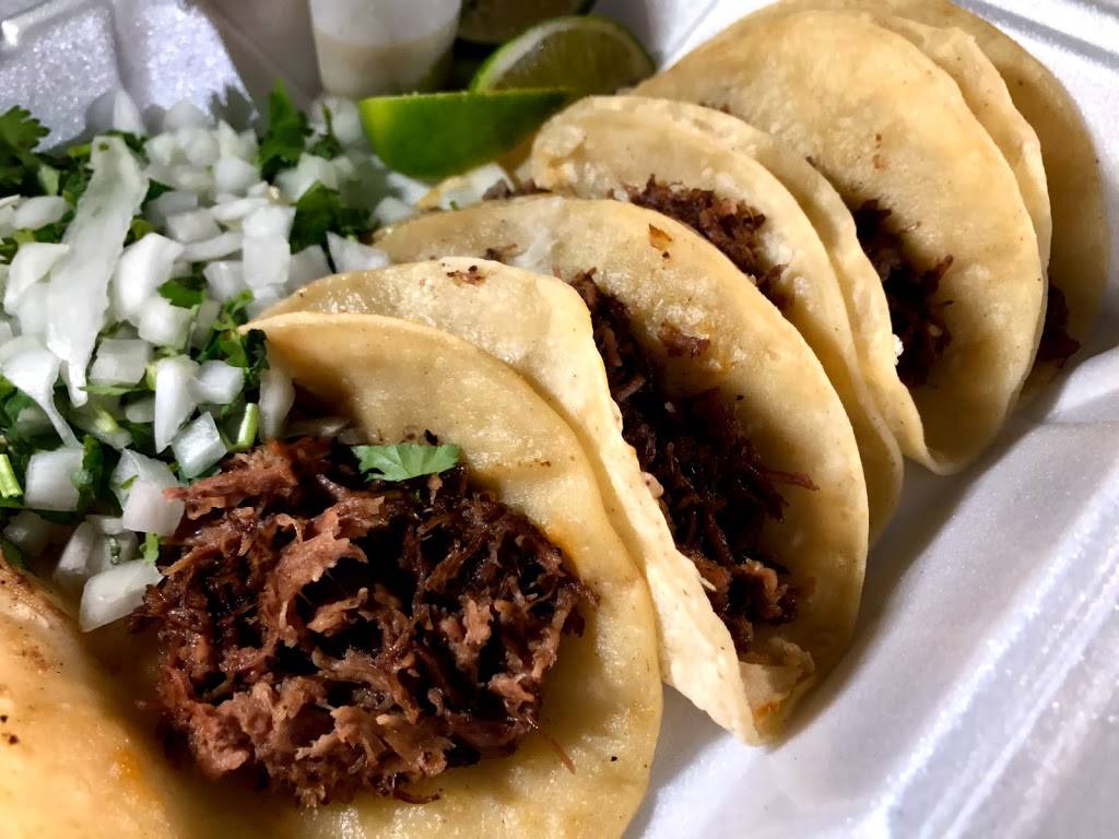 El Tacaso | restaurant | 10025 Harry Hines Blvd, Dallas, TX 75220, USA | 4693359055 OR +1 469-335-9055