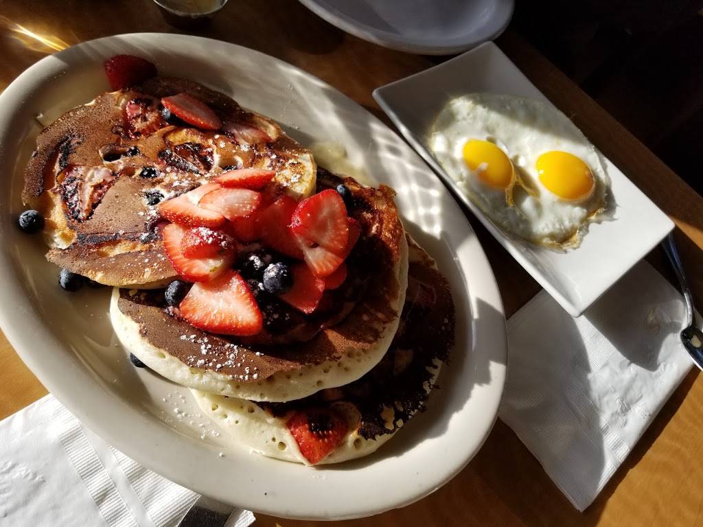 Miracle Mile Cafe | restaurant | 2130 4th St, San Rafael, CA 94901, USA | 4154547700 OR +1 415-454-7700