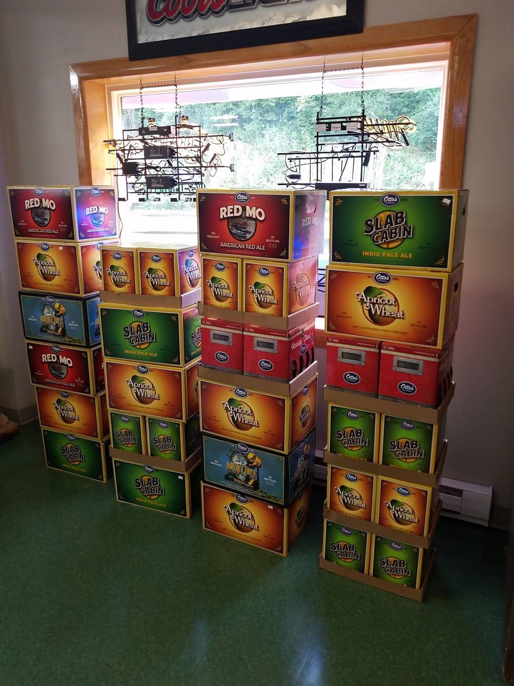 Hickory Beverage | restaurant | 5439 William Penn Hwy, Alexandria, PA 16611, USA | 8146699000 OR +1 814-669-9000