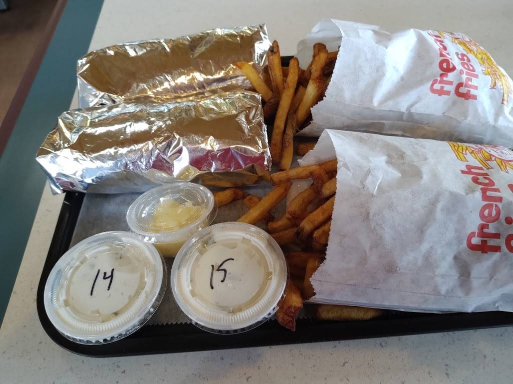 Johnny Ks | meal takeaway | 125 Duvick Ave, Sandwich, IL 60548, USA | 8157863088 OR +1 815-786-3088