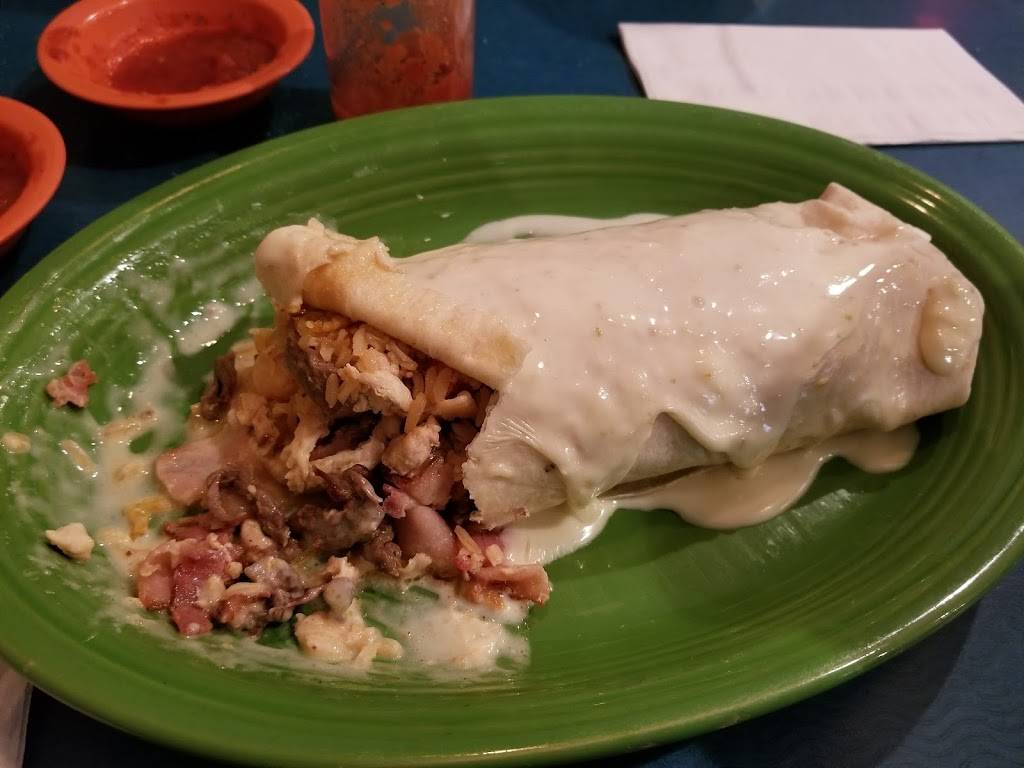 El Maguey | restaurant | 4225 Commonwealth Ct, St Joseph, MO 64503, USA | 8163965242 OR +1 816-396-5242