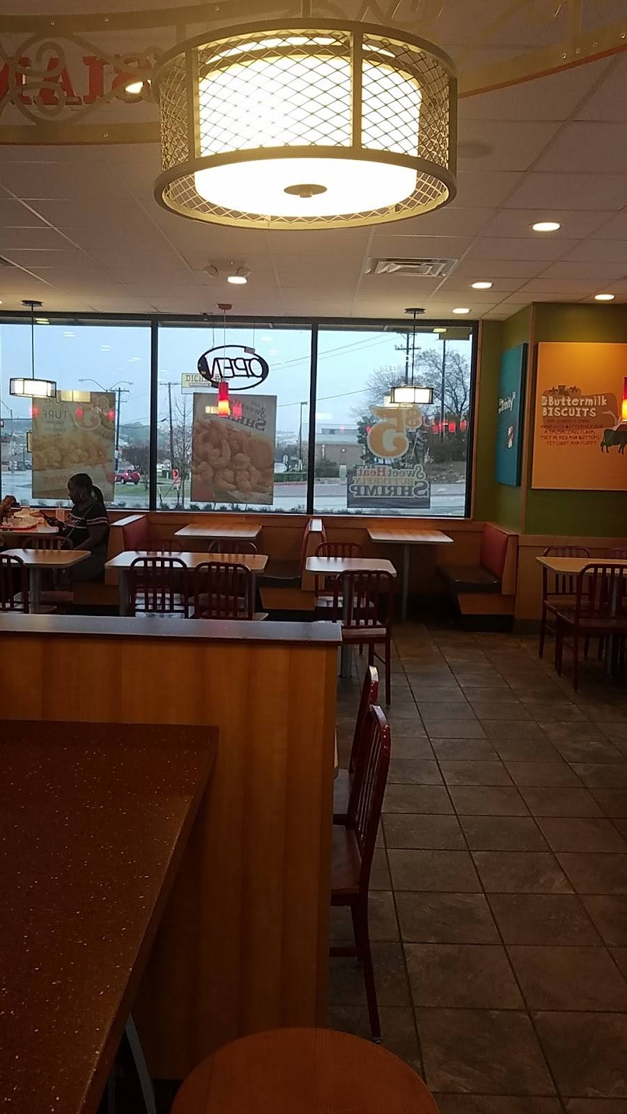 Popeyes Louisiana Kitchen | restaurant | 1901 S Main St, Duncanville, TX 75137, USA | 4696077500 OR +1 469-607-7500