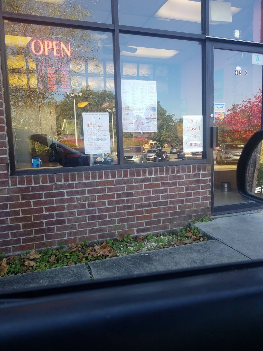 New Winner Chinese Restaurant | restaurant | 402 N Cedar St # C, Summerville, SC 29483, USA | 8438215028 OR +1 843-821-5028