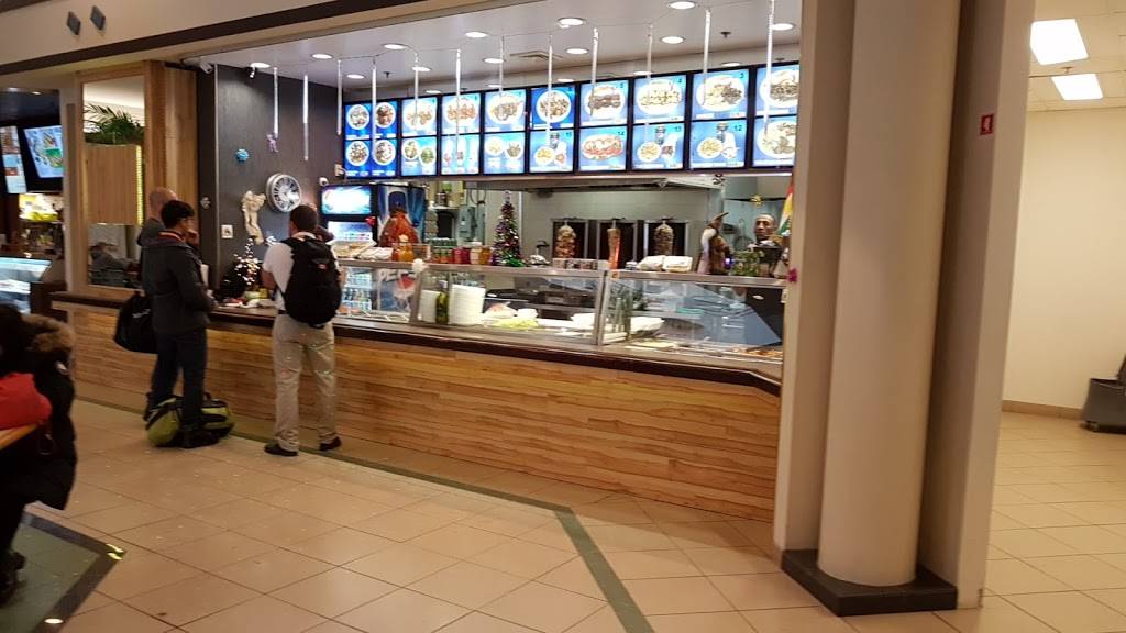 Shish Taouk de Montreal | restaurant | 500 Boulevard des Laurentides, Saint-Jérôme, QC J7Z 4M1, Canada | 5146889767 OR +1 514-688-9767