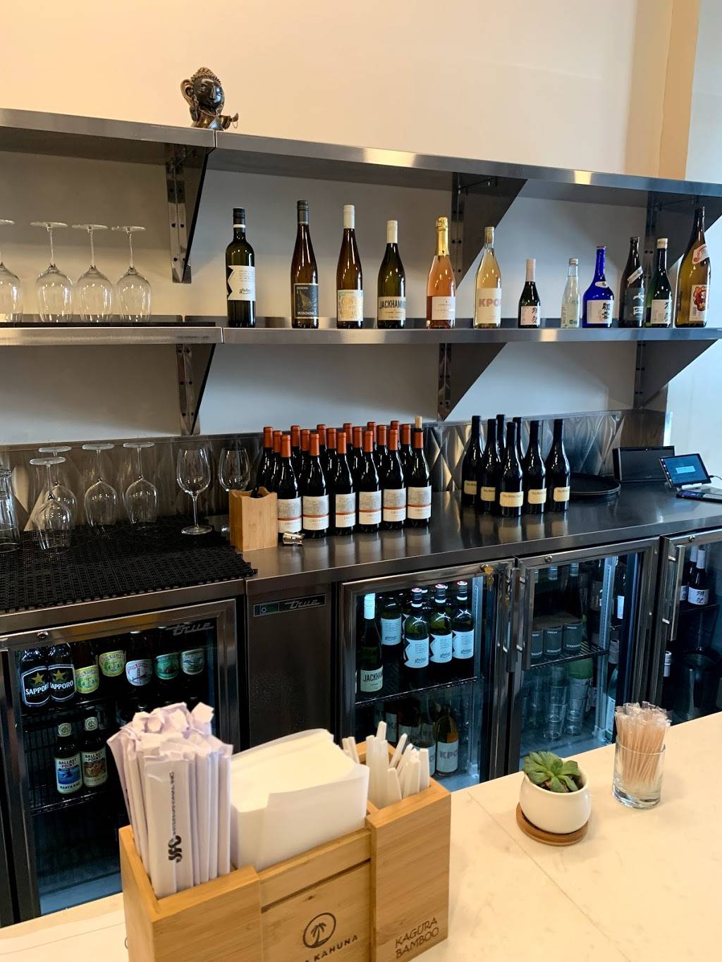 Tuna Kahuna | restaurant | 1117 Burlingame Ave, Burlingame, CA 94010, USA | 6507314972 OR +1 650-731-4972