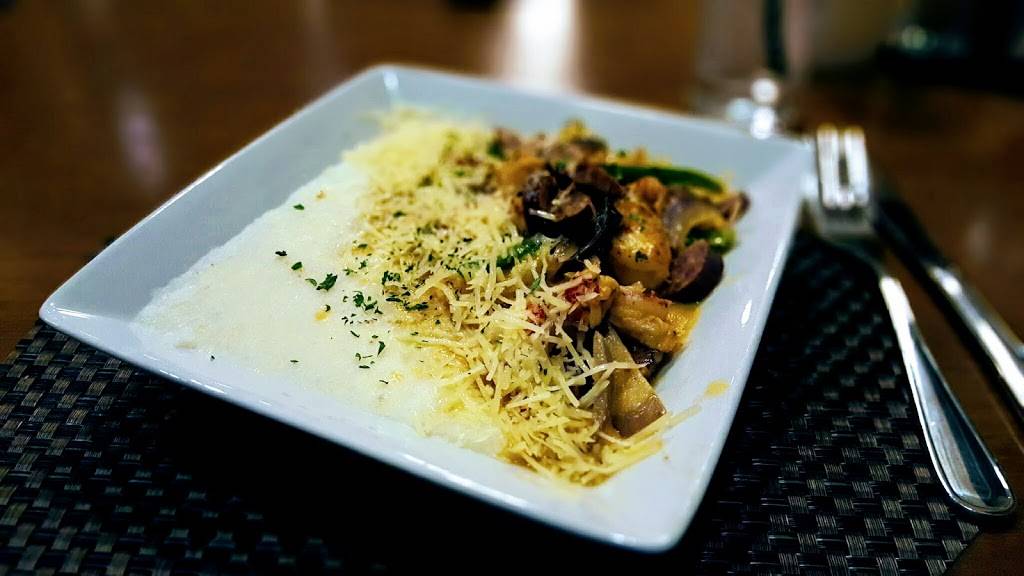 Market 104 Restaurant | restaurant | 104 Market St, Shreveport, LA 71101, USA | 3186980900 OR +1 318-698-0900