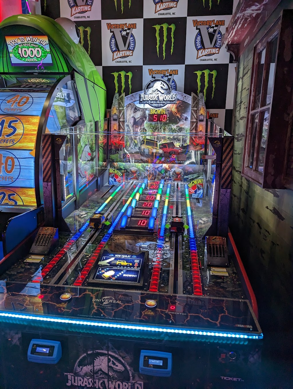Victory Lane Indoor Karting | restaurant | 2330 Tipton Dr, Charlotte, NC 28206, USA | 7043739740 OR +1 704-373-9740
