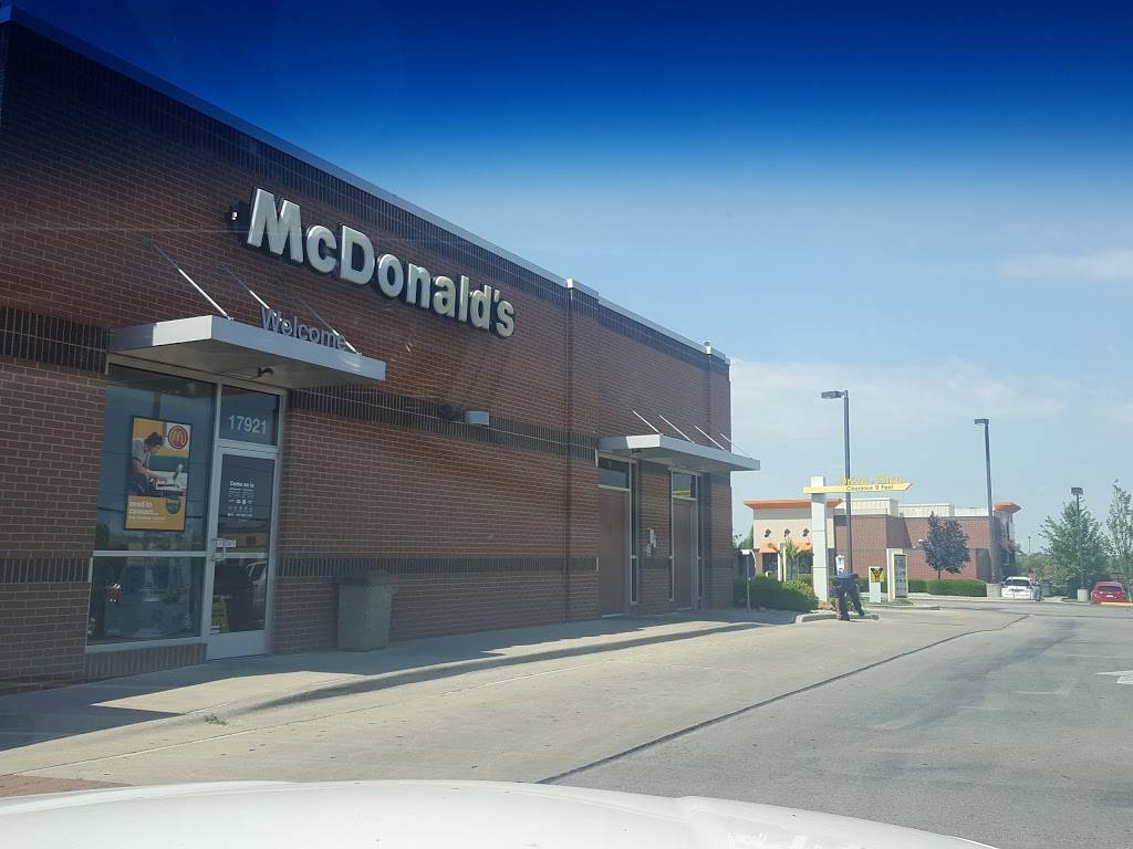 McDonalds | cafe | 17921 W 119th St, Olathe, KS 66061, USA | 9133978900 OR +1 913-397-8900