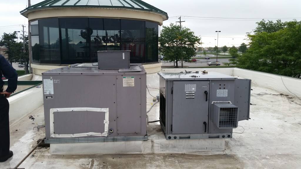 QDOBA Mexican Eats | restaurant | 3225 Alpine Ave NW, Walker, MI 49544, USA | 6169885650 OR +1 616-988-5650