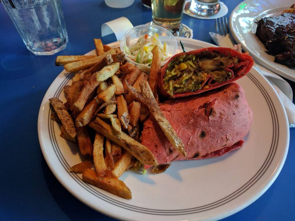 McSorleys Wonderful Saloon & Grill | restaurant | 1544 Bayview Ave, Toronto, ON M4G 3B6, Canada | 4169320655 OR +1 416-932-0655