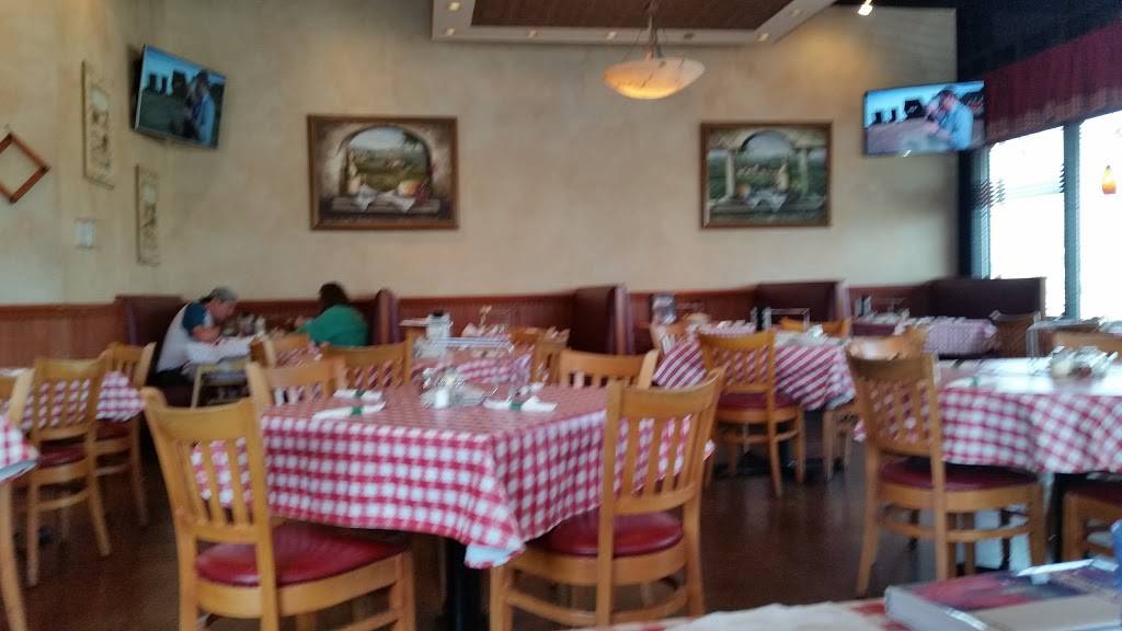 DAgostinos Pizzeria at The Glen | restaurant | 2350 Lehigh Ave, Glenview, IL 60026, USA | 8477290909 OR +1 847-729-0909