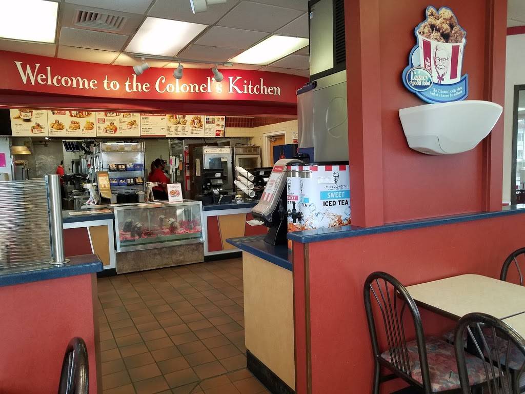 KFC | restaurant | 807 John Marshall Hwy, Front Royal, VA 22630, USA | 5406357119 OR +1 540-635-7119