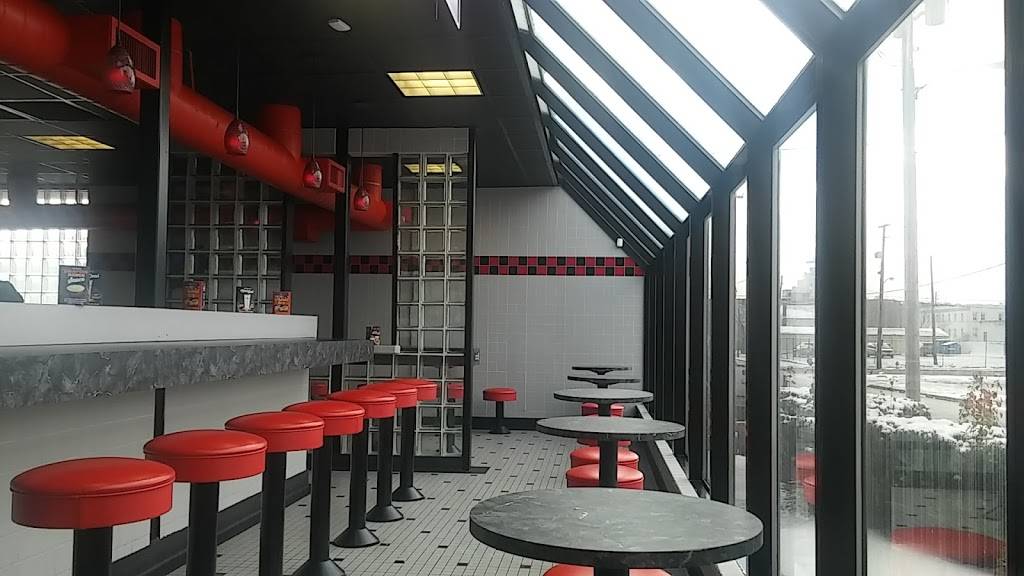 Hot Head Burritos | restaurant | 315 Elm St, Youngstown, OH 44503, USA | 3304800847 OR +1 330-480-0847