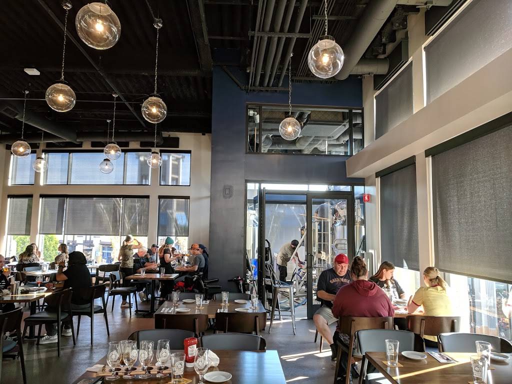 Ballast Point Brewing Anaheim | restaurant | 1540 S Disneyland Dr #201, Anaheim, CA 92802, USA | 7146879813 OR +1 714-687-9813