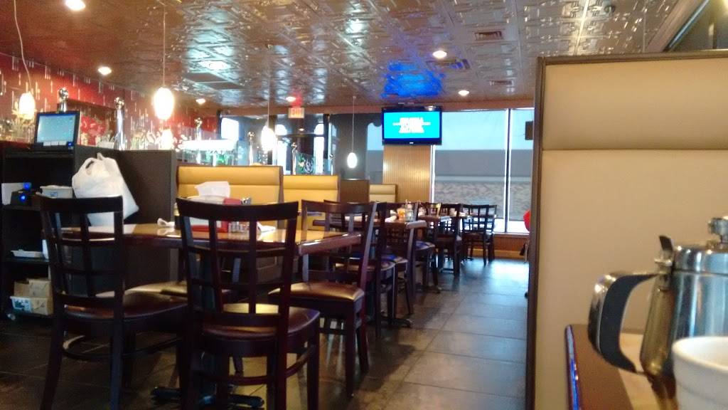 China Cafe | restaurant | 4605 16th St, Moline, IL 61265, USA | 3095176185 OR +1 309-517-6185