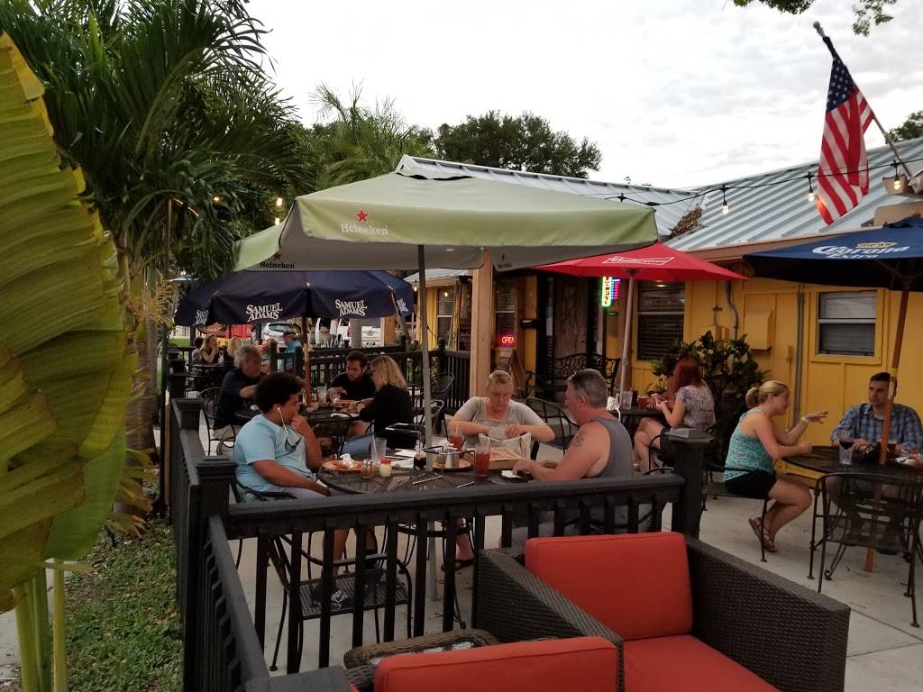 Fireside Pizza Cafe | restaurant | 1104 Nebraska Ave, Palm Harbor, FL 34683, USA | 7272163474 OR +1 727-216-3474