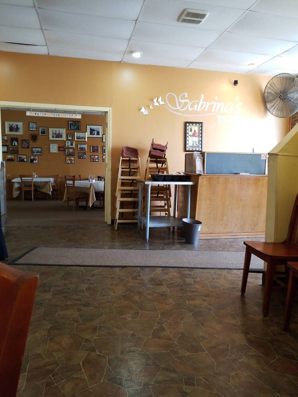 Sabrinas Restaurant | restaurant | 17553 Kedzie Ave, Hazel Crest, IL 60429, USA | 7089577280 OR +1 708-957-7280