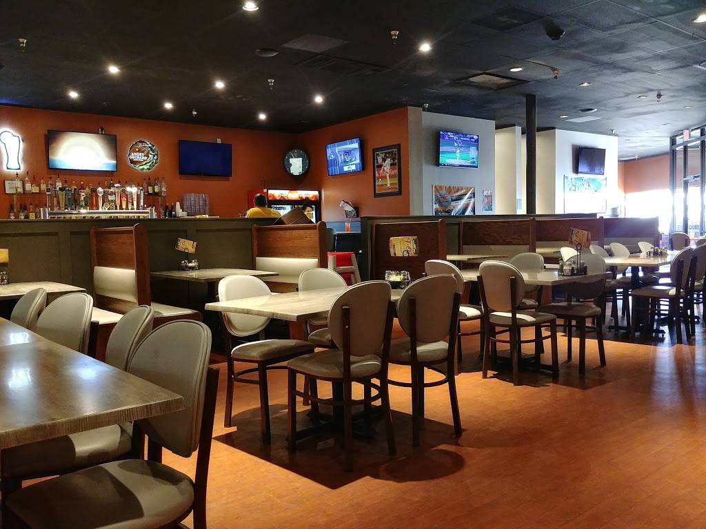 F&Os / Felix and Oscars | restaurant | 4050 Merle Hay Rd, Des Moines, IA 50310, USA | 5152788887 OR +1 515-278-8887