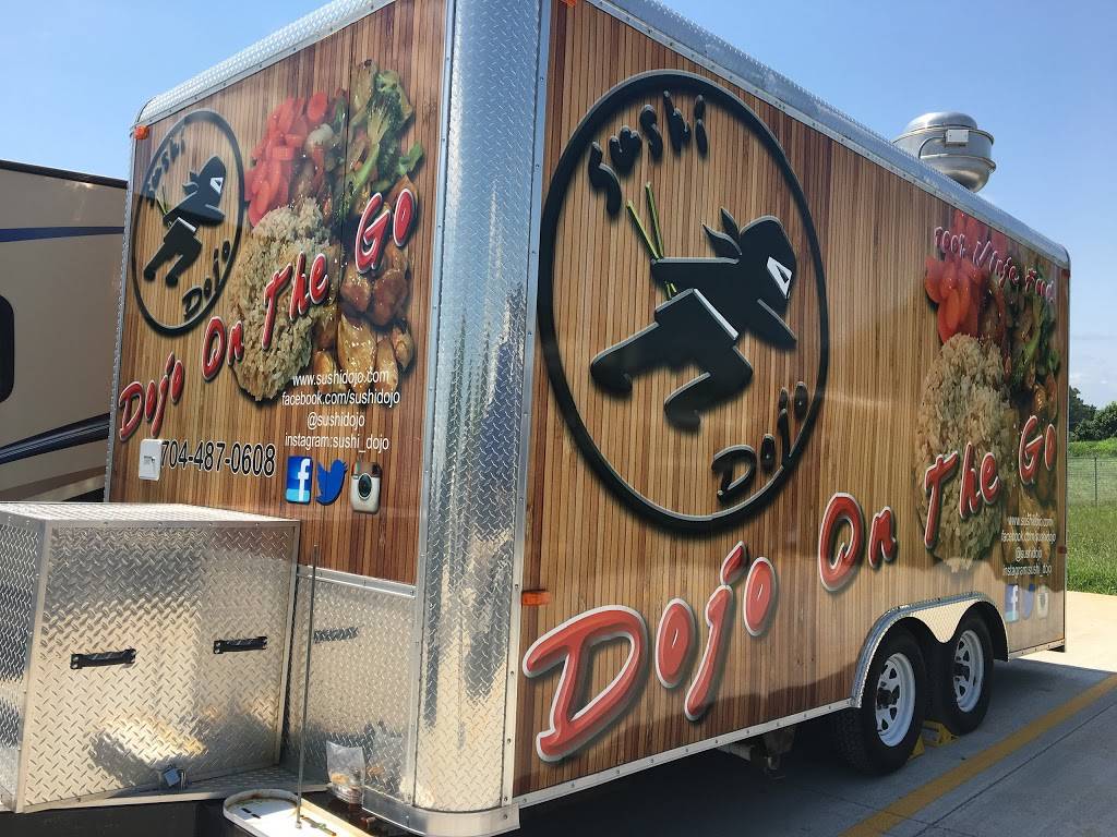 Sushi Dojo | restaurant | 302 E Dixon Blvd, Shelby, NC 28152, USA | 7044870608 OR +1 704-487-0608