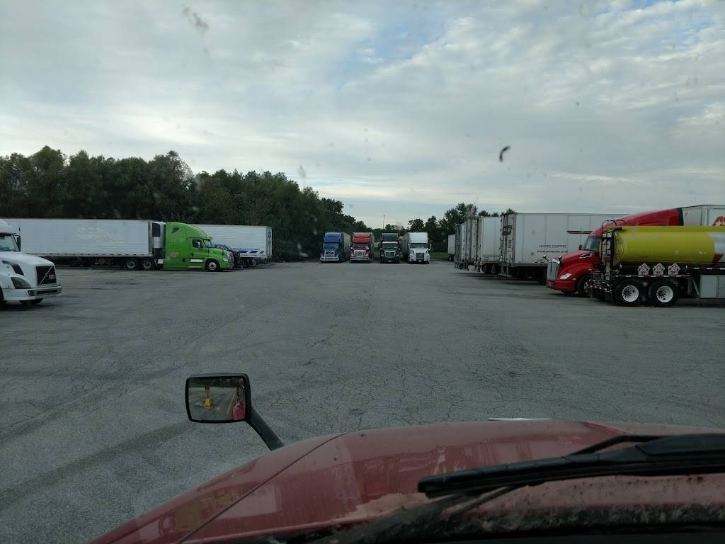 Pilot Travel Center | restaurant | 4610 Broadway St, Mt Vernon, IL 62864, USA | 6182441216 OR +1 618-244-1216