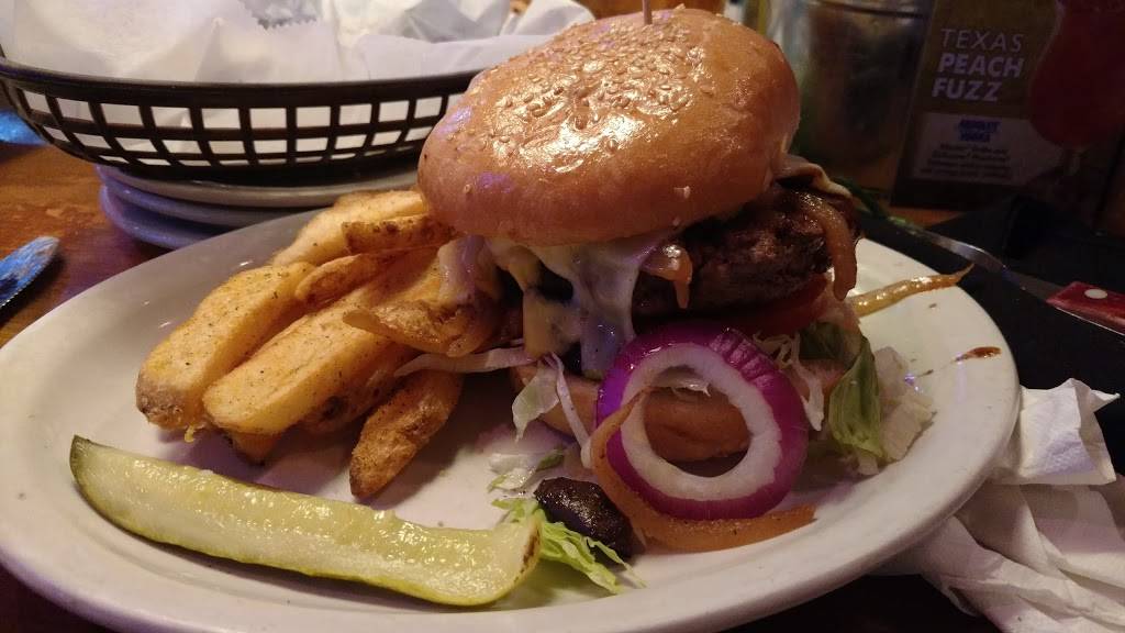 Texas Roadhouse | restaurant | 1020 Lenoir Rhyne Blvd SE, Hickory, NC 28602, USA | 8283259815 OR +1 828-325-9815