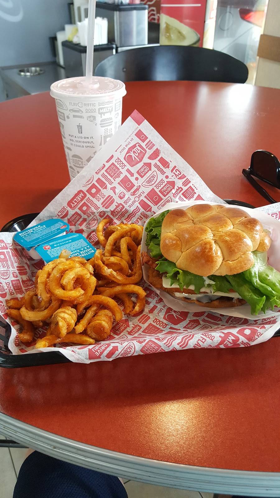 Jack in the Box | restaurant | 1898 Bellevue Rd, Atwater, CA 95301, USA | 2093585992 OR +1 209-358-5992