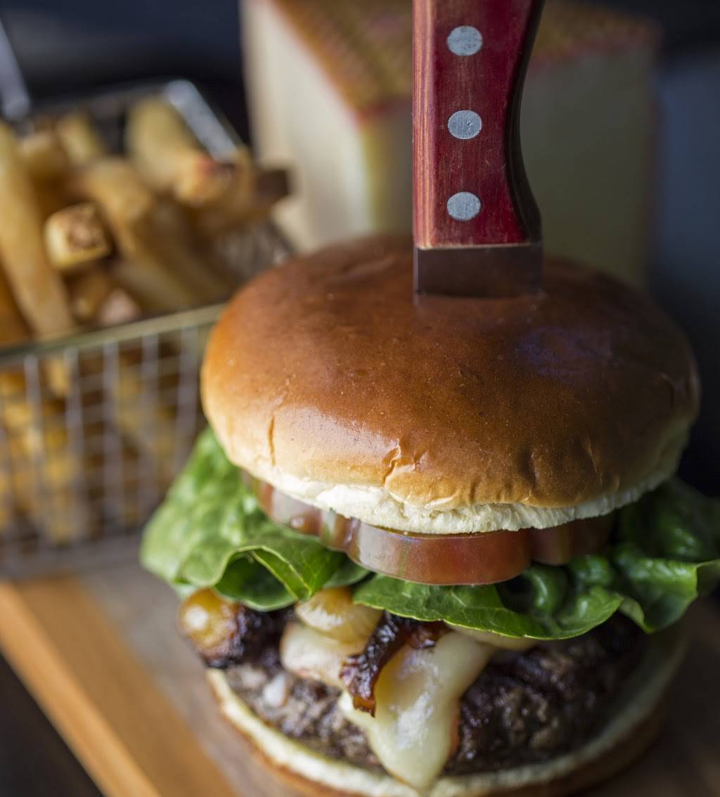 B. Restaurant | restaurant | 3500 Midwest Rd, Oak Brook, IL 60523, USA | 6308505525 OR +1 630-850-5525