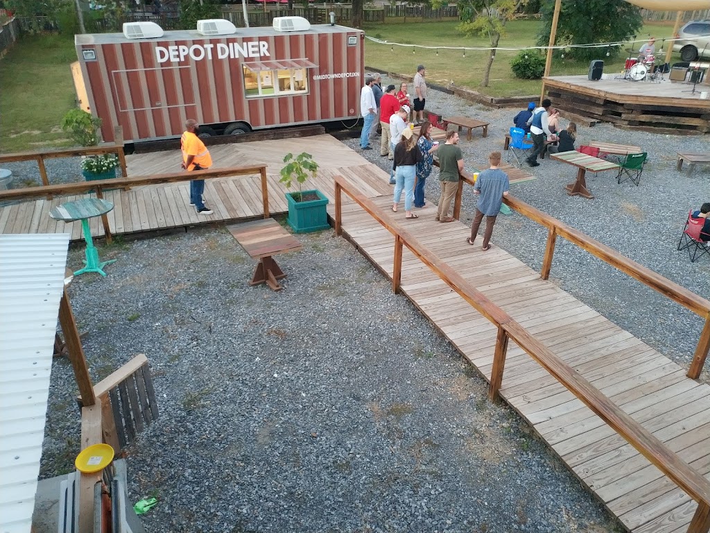 Midtown Depot | restaurant | 116 Livingston St, Jackson, MS 39202, USA | 6017180007 OR +1 601-718-0007