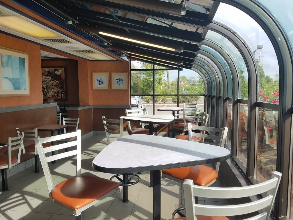 McDonalds | cafe | 12499 Natural Bridge Rd, Bridgeton, MO 63044, USA | 3147391232 OR +1 314-739-1232