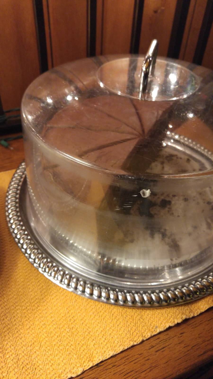 Robertos Restaurant | restaurant | 223 Pleasant St, Northampton, MA 01060, USA | 4135840204 OR +1 413-584-0204