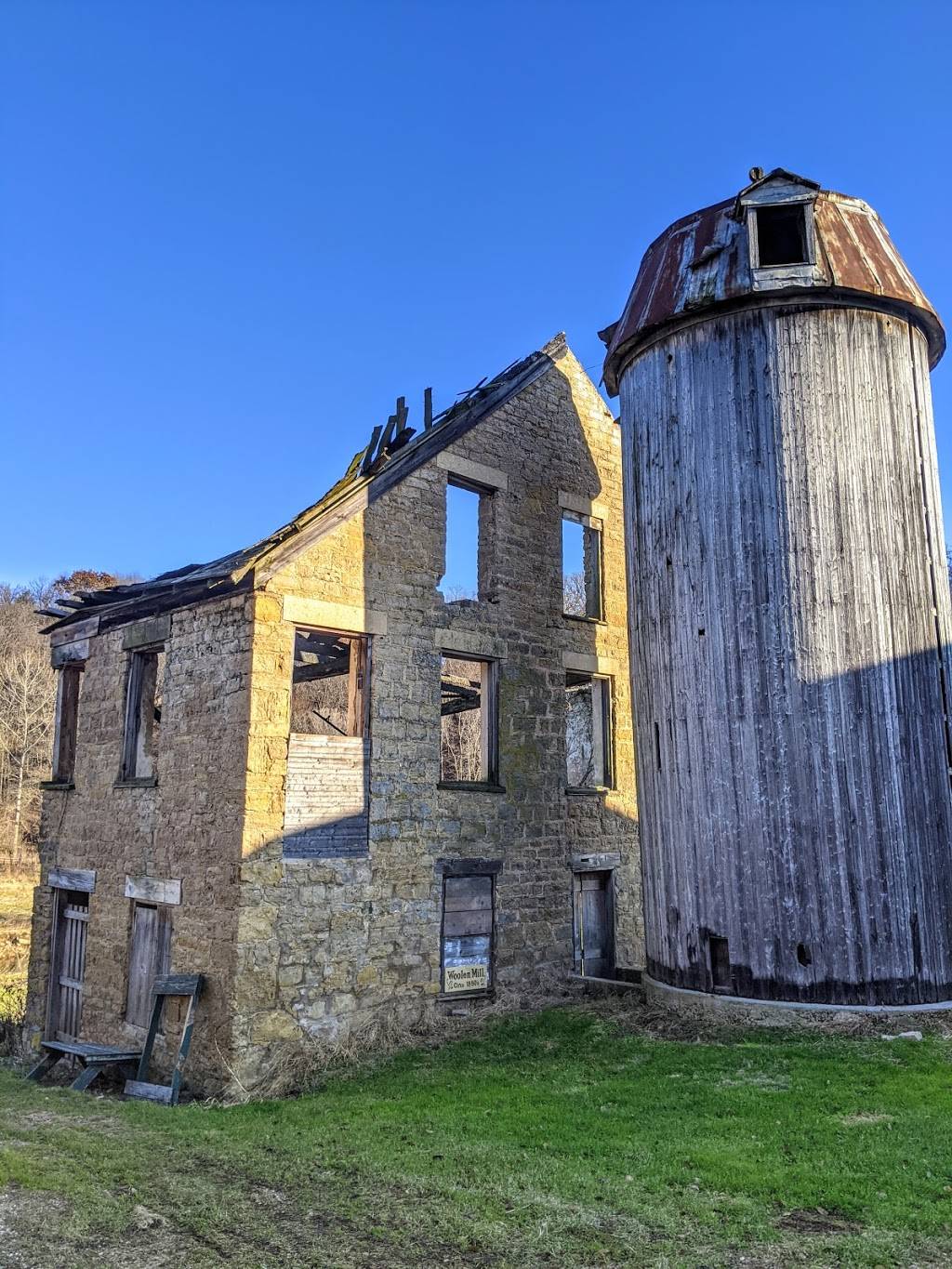 Council Hill Station | restaurant | 6521 N Hill Rd, Scales Mound, IL 61075, USA | 8157772711 OR +1 815-777-2711