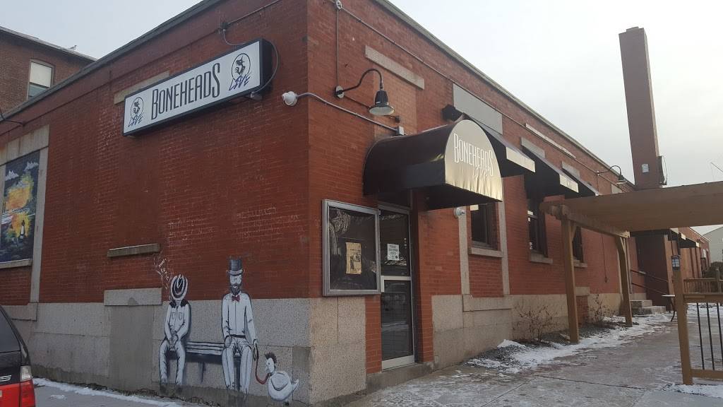 Boneheads Live | restaurant | 36 Water St, Fall River, MA 02721, USA | 5082319464 OR +1 508-231-9464