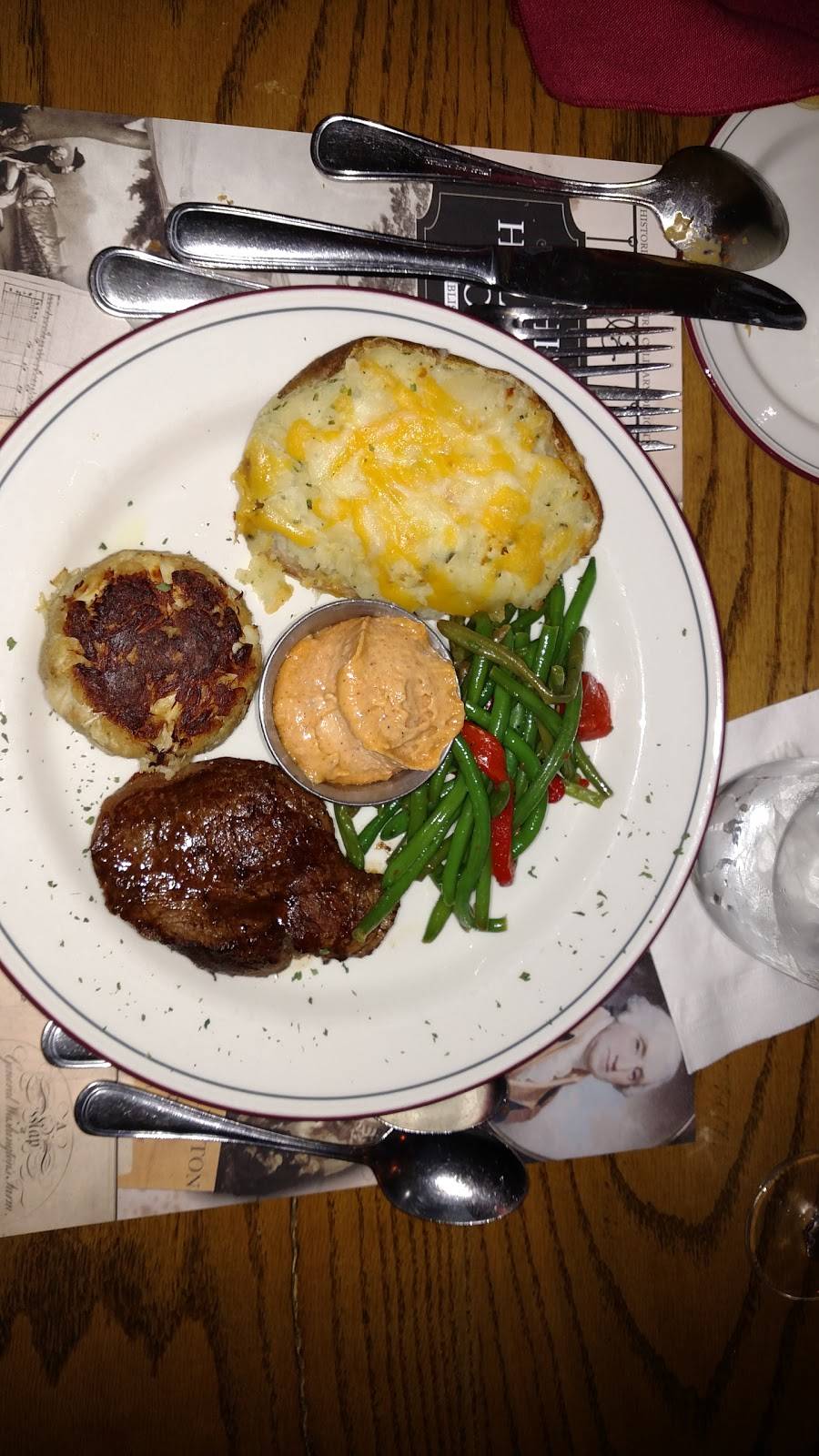 Half-Way House Restaurant | restaurant | 10301 Jefferson Davis Hwy, North Chesterfield, VA 23237, USA | 8042751760 OR +1 804-275-1760