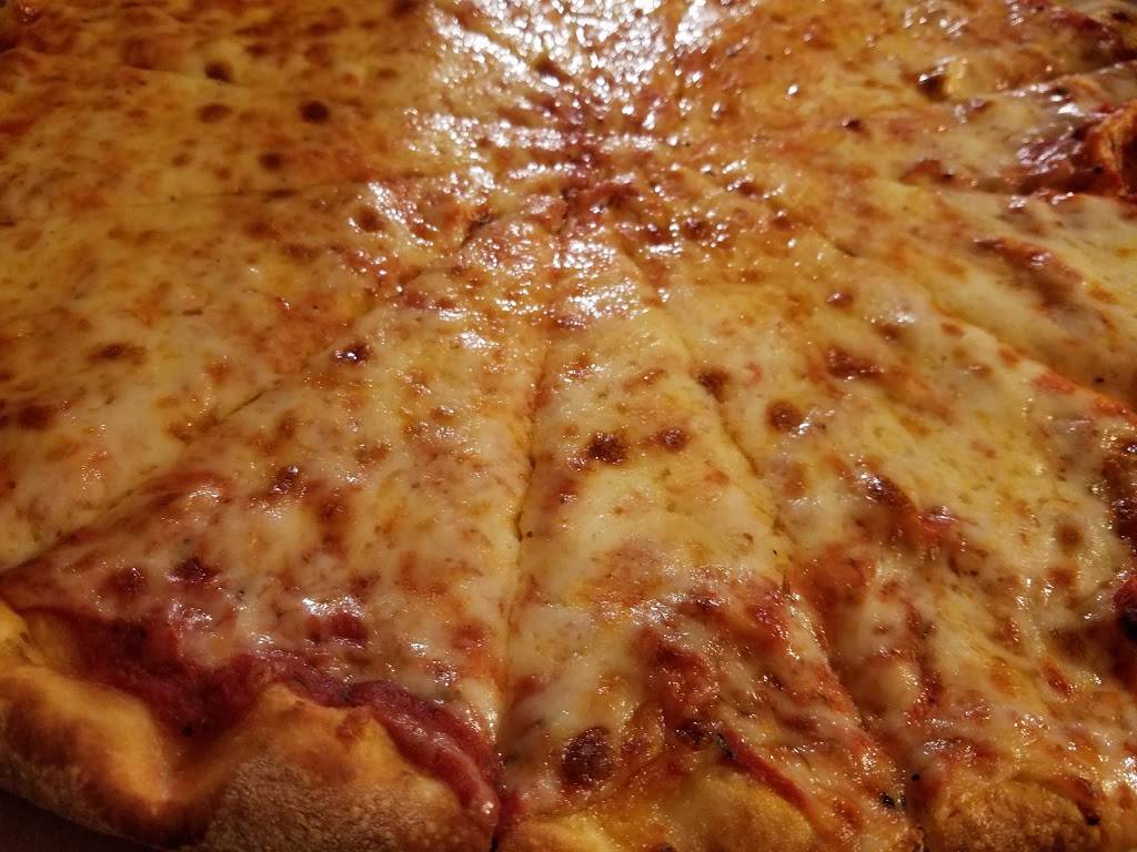 Liberty Giant Pizza | restaurant | 1419 Hilltop Dr # E, Chula Vista, CA 91911, USA | 6195853111 OR +1 619-585-3111
