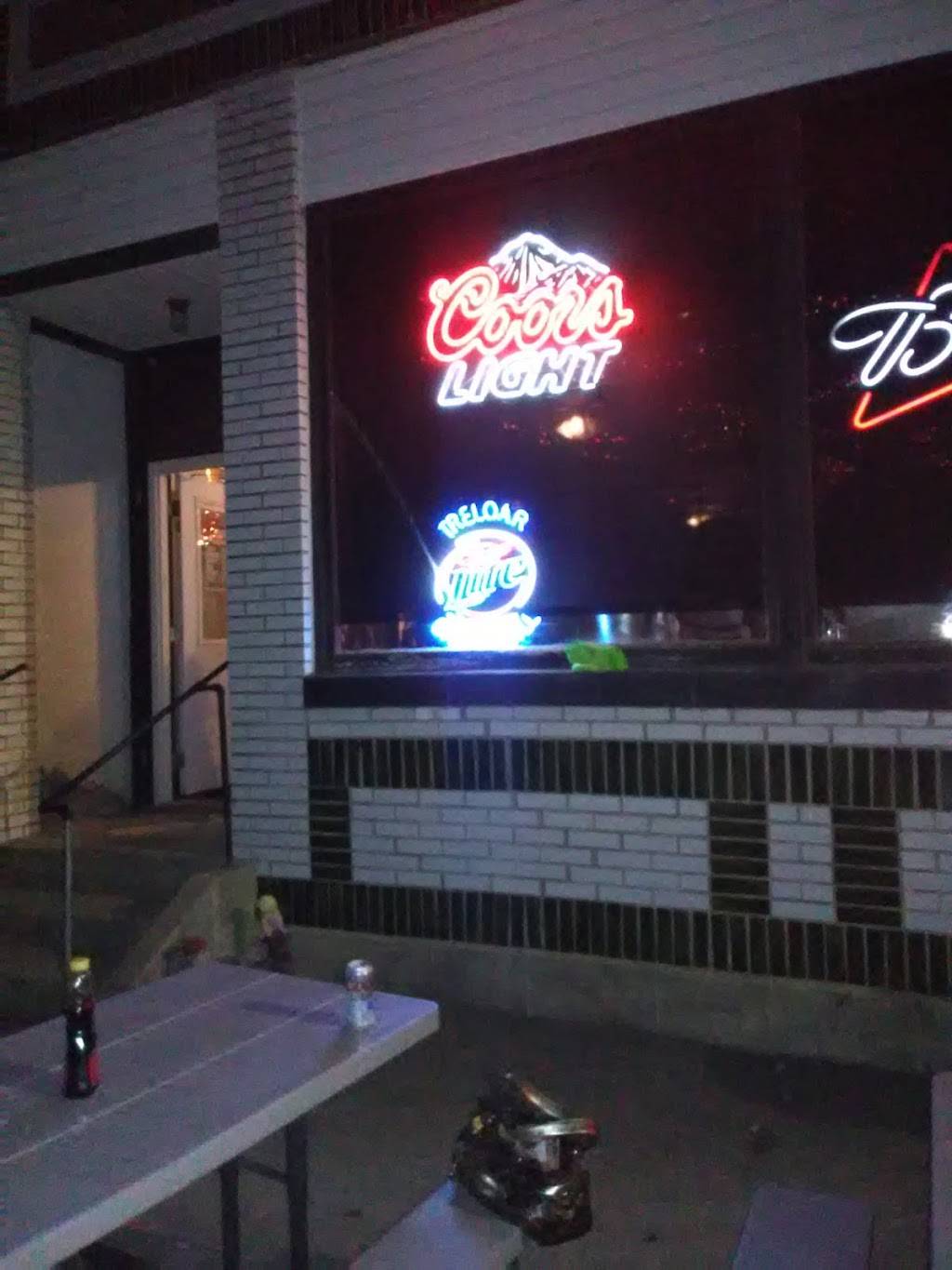 Treloar Bar & Grill | restaurant | 16698 Texas, Marthasville, MO 63357, USA | 6369324220 OR +1 636-932-4220