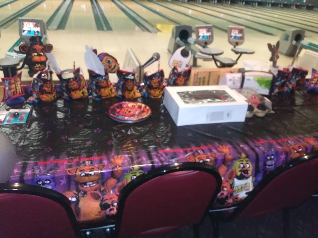 Spot Sports Bar & Grill | restaurant | 601 W Superior St, Duluth, MN 55802, USA | 2187220671 OR +1 218-722-0671