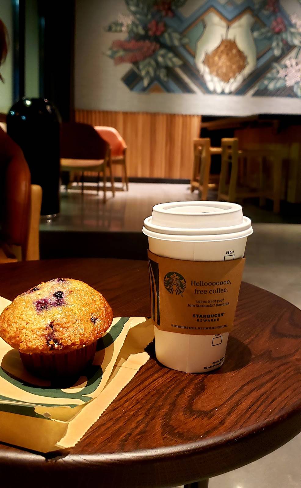 Starbucks | cafe | 2455 N Tamiami Trail, Sarasota, FL 34234, USA | 9413437764 OR +1 941-343-7764