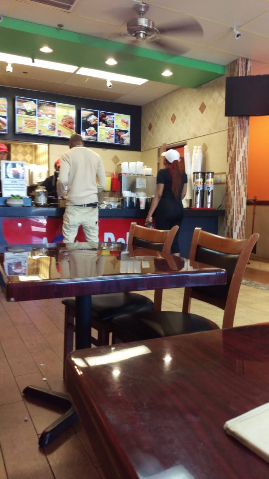 American Deli | restaurant | 971 Ann St, Montgomery, AL 36107, USA | 3342626122 OR +1 334-262-6122